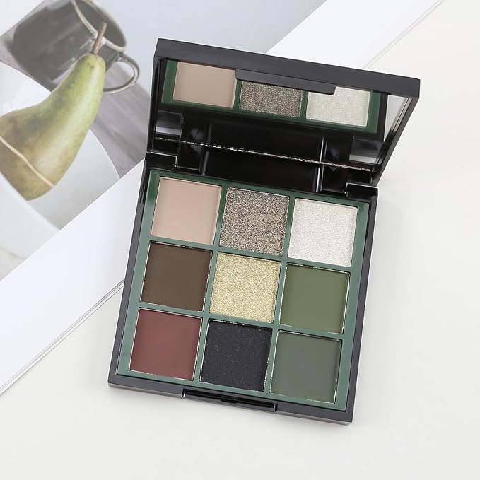 Boobeen Nude Eyeshadow Palette - Matte and Shimmer Makeup, Highly Pigmented Creamy Eye Shadow Powder, Create a Neutral Eye Look, Long Wearing,Easy to Build Dramatic Glamour Looks (Green)