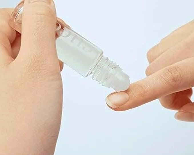 Cuccio Naturale Revitalizing Roll-On Cuticle Oil – Milk & Honey – 10ml – Nourishing and Hydrating Treatment for Healthier Nails & Cuticles – Easy-to-Use Rollerball Applicator – Paraben & Cruelty-Free