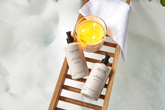 Neom – Real Luxury Hand & Body Wash, 300ml | Lavender, Jasmine & Sandalwood | Gently Cleanse & Soften