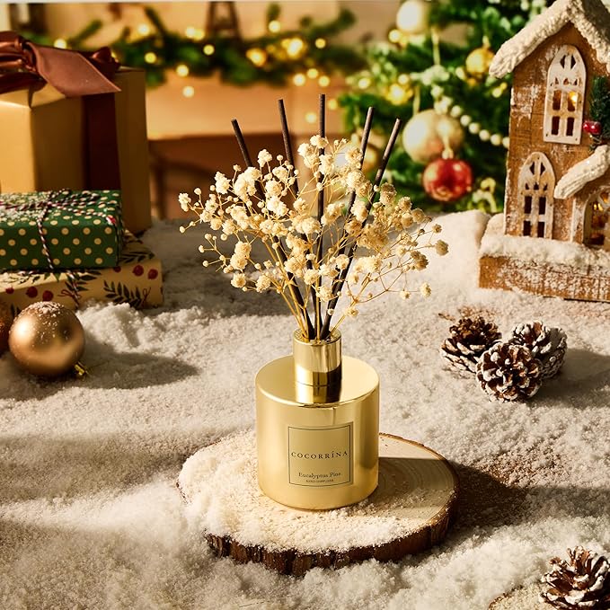 COCORRÍNA Reed Diffuser - Eucalyptus Pine Diffuser with 8 Sticks Home Fragrance Christmas Reed Diffuser for Bathroom Shelf Decor Home Decor
