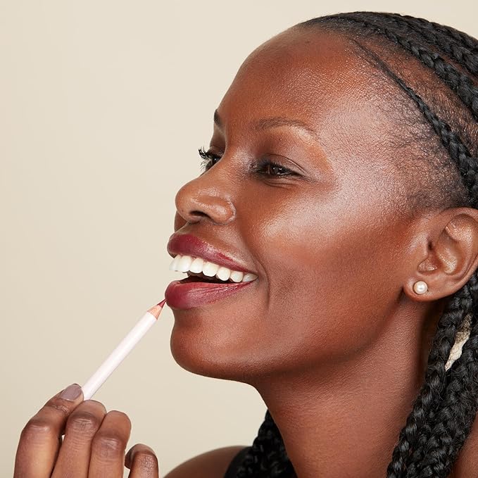 Monika Blunder Beauty - Hot Line Lip Liner (Kelly) - Berry - Clean Beauty, Cruelty-Free, Vegan