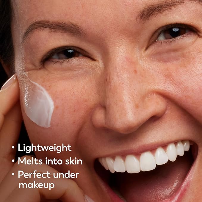 Olay Vitamin C MAX Face Moisturizer, Brightening Cream for Women, Hydrating, Evens Tone, Dark Spot & Hyperpigmentation Reduction, Glowing Skin Care - Niaciniamide, Peptides 1.7 Oz