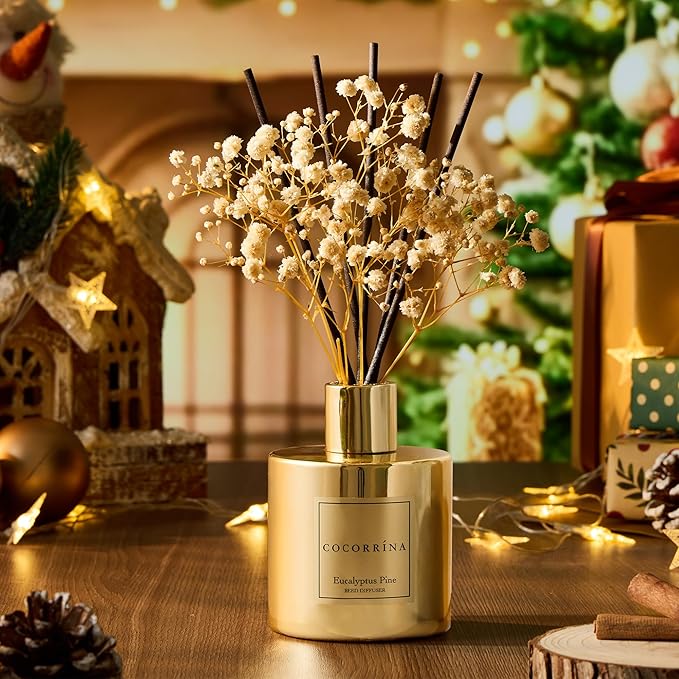 COCORRÍNA Reed Diffuser - Eucalyptus Pine Diffuser with 8 Sticks Home Fragrance Christmas Reed Diffuser for Bathroom Shelf Decor Home Decor