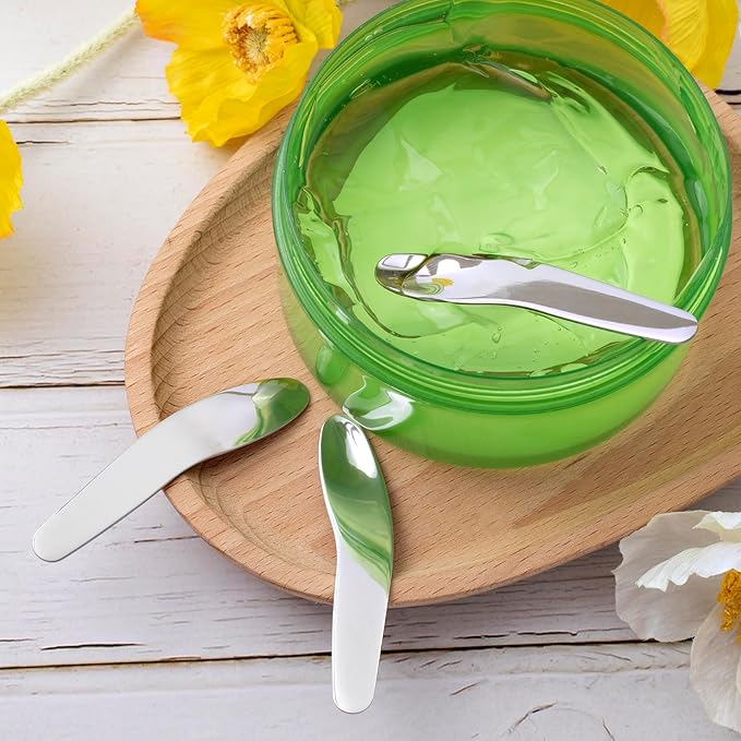 3pcs Mini Metal Makeup Spatula, Reusable Cosmetic Cream Spatulas Spoon, Skincare Scoop Applicator Facial Massage Beauty Tools for Mixing and Sampling Face Eye Cream- Silver