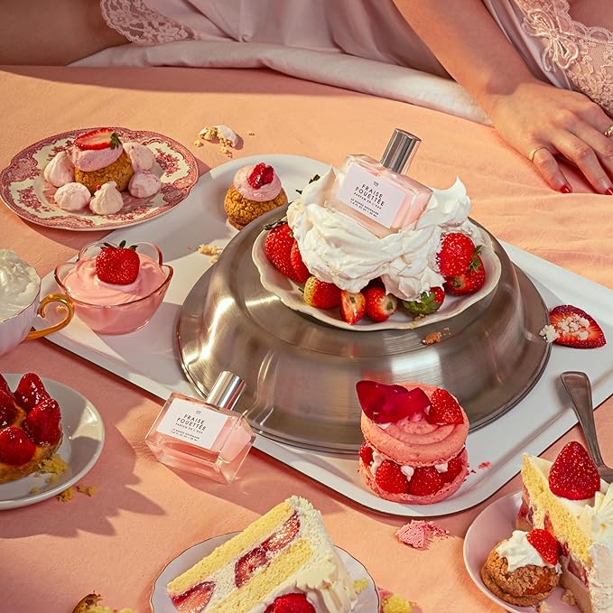 Le Monde Gourmand Fraise Fouettée Eau de Parfum - 1 fl oz (30 ml) - Vanilla, Strawberry, Sugar Perfume Notes